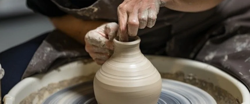 potter-4682257_640_1.jpg