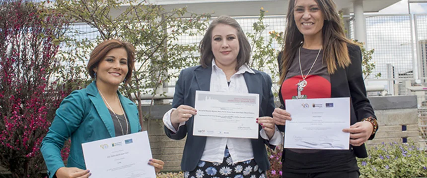 webnota_premio_cladea_y_aemar_profesoras_programa_mercadeo_20150914_007.jpg