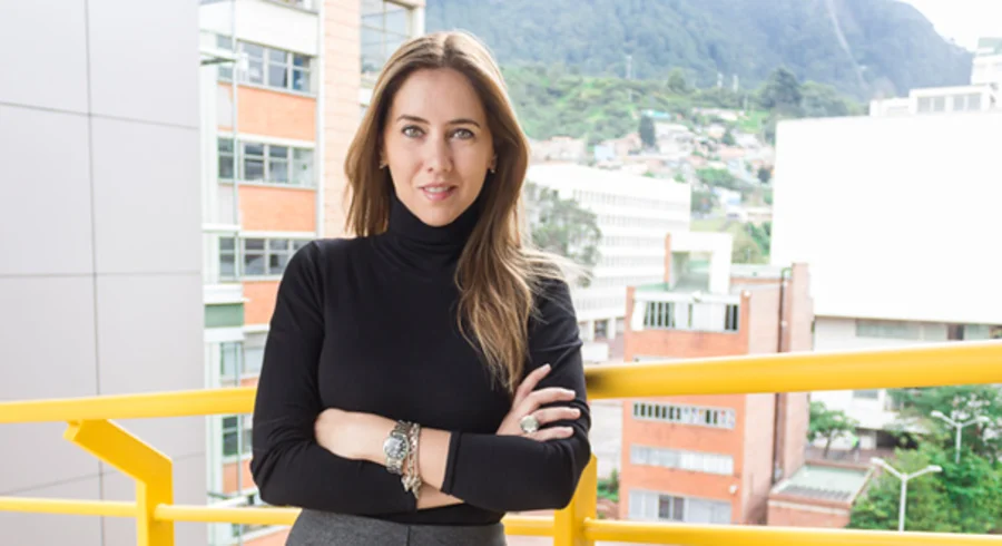 poratada.nota_.dira_.claudia.lago_.relaciones.internacionales.ciencias.politicas.universidad.jorge_.tadeo_.lozano.1.jpg
